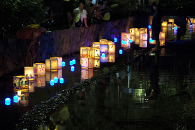 高瀬川灯篭流し(京都)